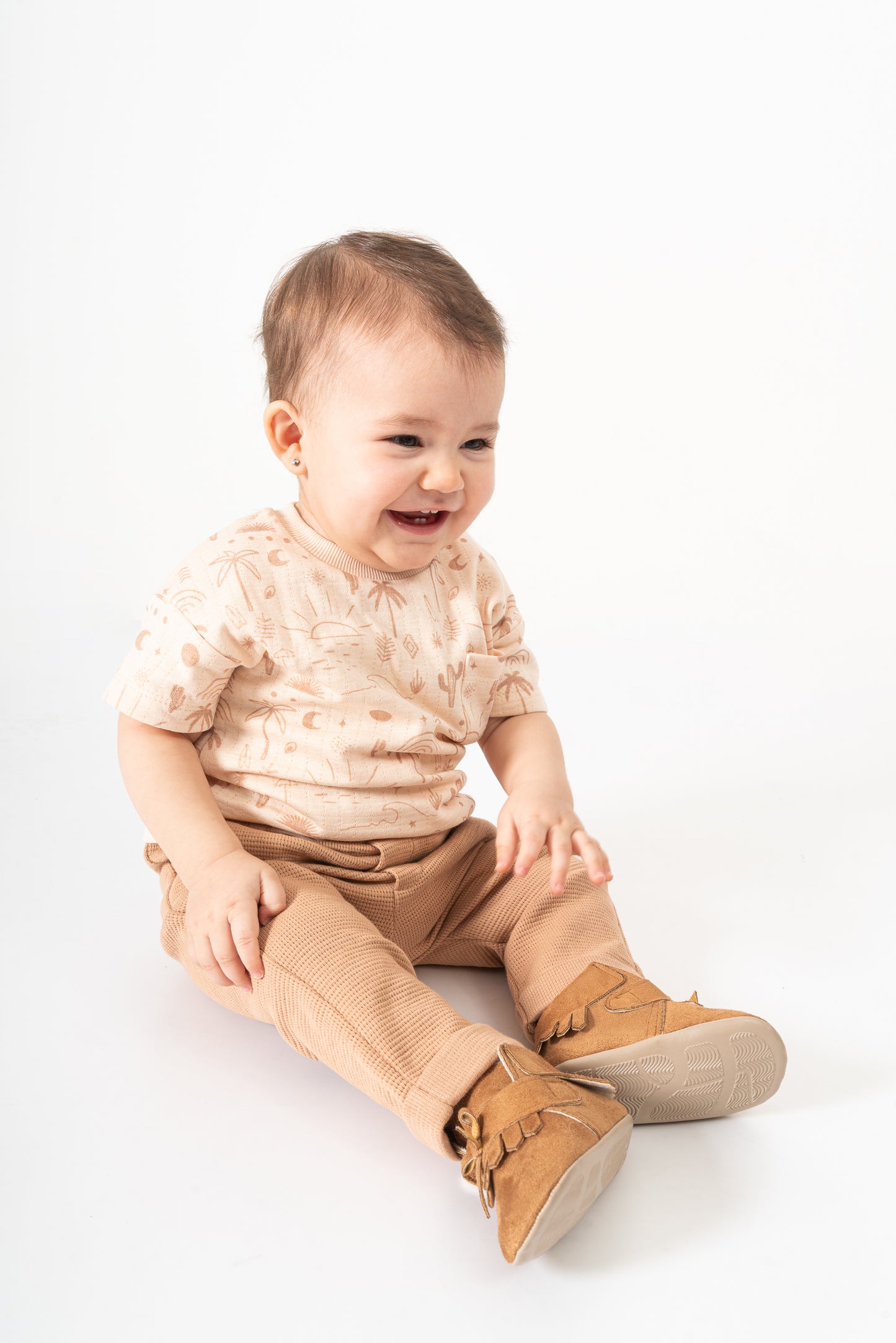 T-shirt mit Strandmotiv und Hose